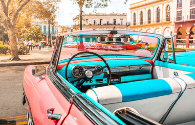 Kuba Oldtimer / © Lena Wurm - stock.adobe.com